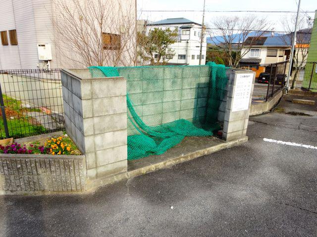 ファミーユ千代田