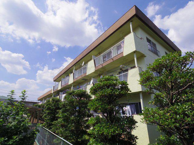 学園サンハイツ