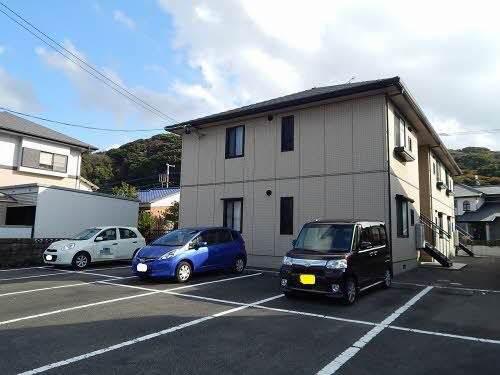 グランドゥール参番館
