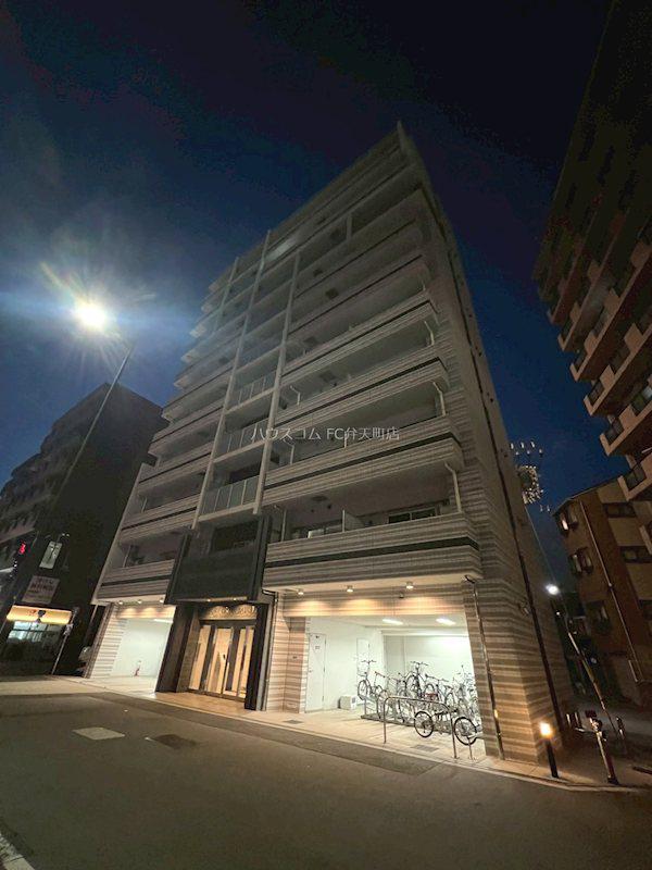 セオリー大阪ベイシティ