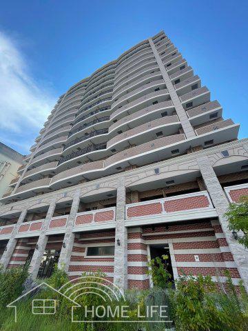 LUXE難波南