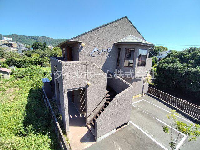 セザンヌ大岩2(1K/2階)