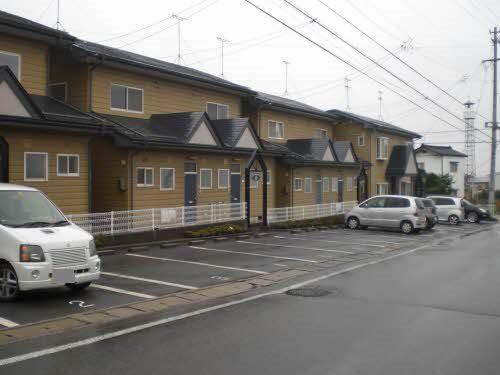 サンパレス小山 A棟