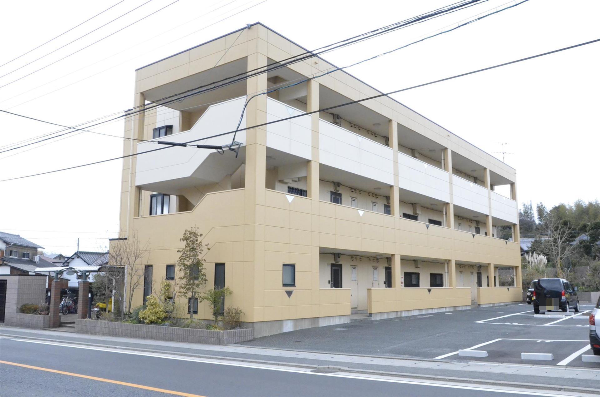 ロイヤルシャトー片山