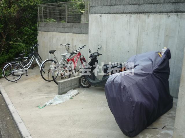 ヴェラハイツ井土ヶ谷B
