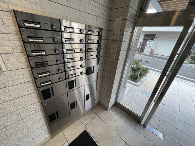 阪急甲陽線 苦楽園口駅 徒歩3分 4階建 築6年(2LDK/3階)の外観写真