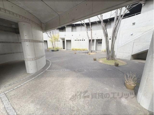 近鉄けいはんな線 学研奈良登美ケ丘駅 徒歩24分 3階建 築25年