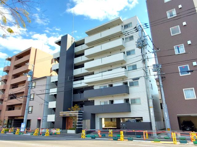 LA・TOUR