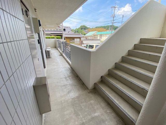 リバティ東観音