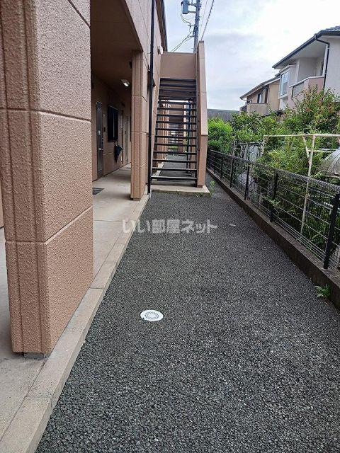 ブロードタウン神野C