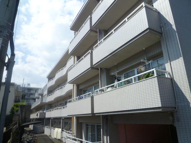 ハイマート小松島