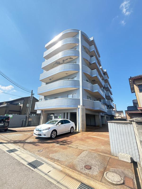 エクシーブ中野