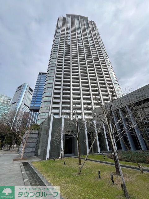 東京ツインパークスLEFT WING