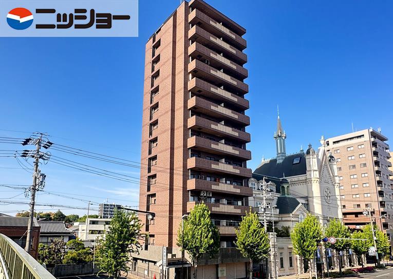シュロス東白壁