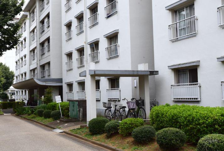 公団高塚団地1街区8棟