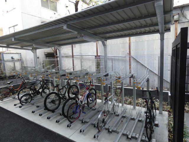 シュトラーレ神山町