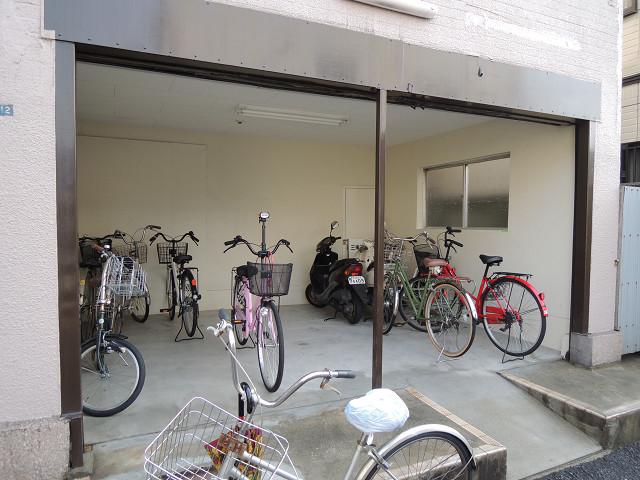三栄マンション