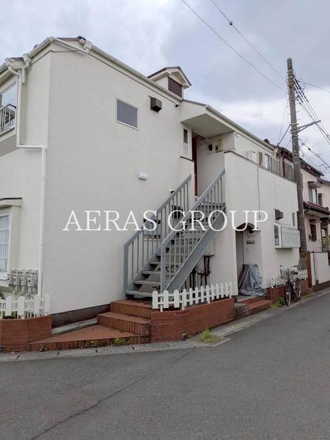 クレッセント岸町