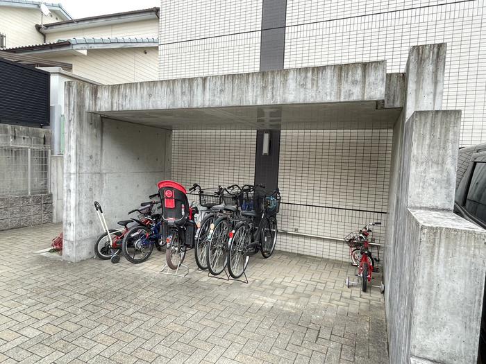 ラピス本郷