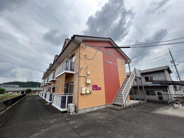 山根ハイツ