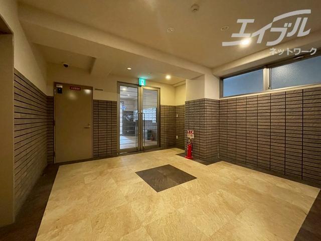 リバースクエア103(1K/2階)の外観写真