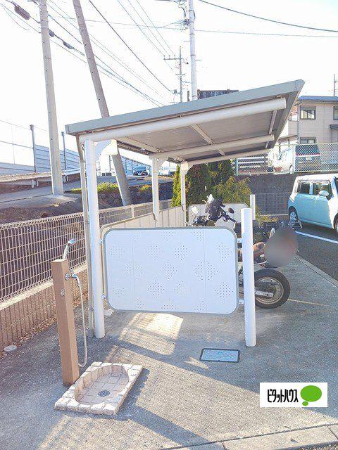 レ アクアルーチェ