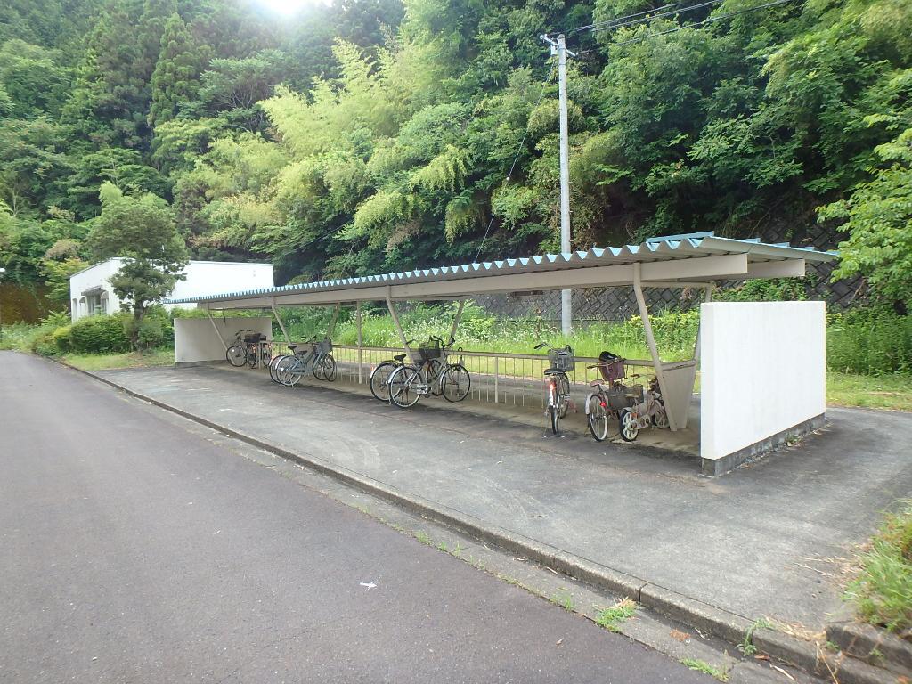 ビレッジハウス川辺