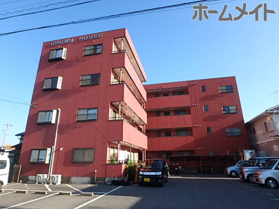 ブラウンハウス