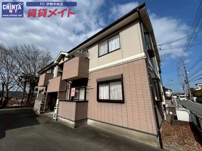 キャッスル伊勢(2LDK/1階)の外観写真