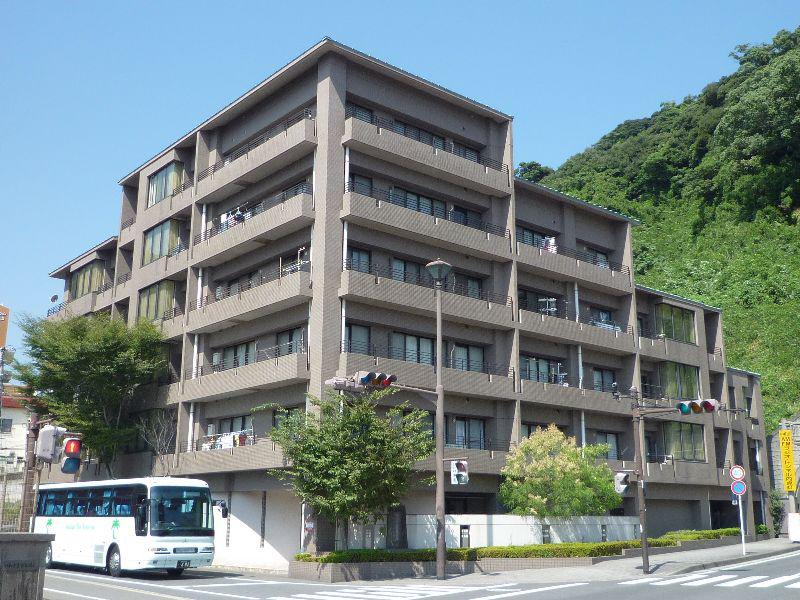ヒルサイドテラス岩崎谷