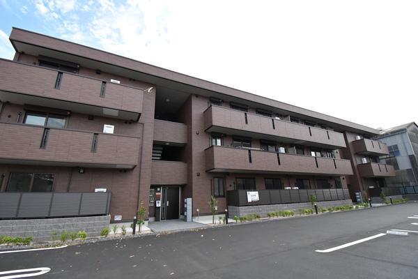 POLONIA MATSUBARAA棟