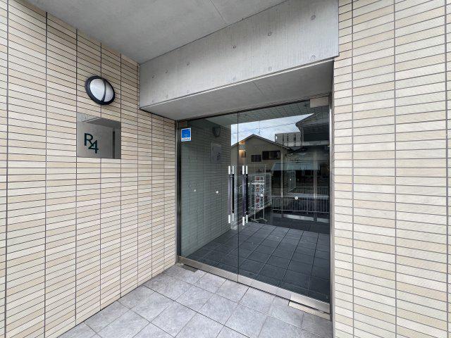 ＪＲ東海道本線 六甲道駅 徒歩5分 8階建 築20年