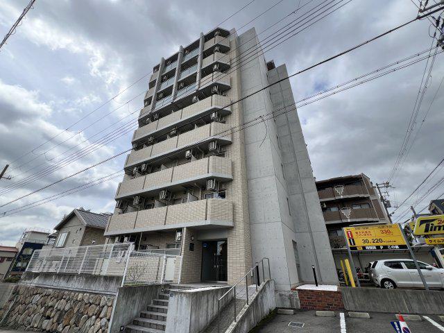 ＪＲ東海道本線 六甲道駅 徒歩5分 8階建 築20年