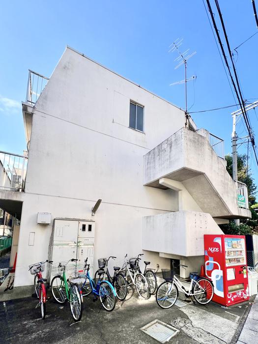 ウィリアムヒルズ新都心