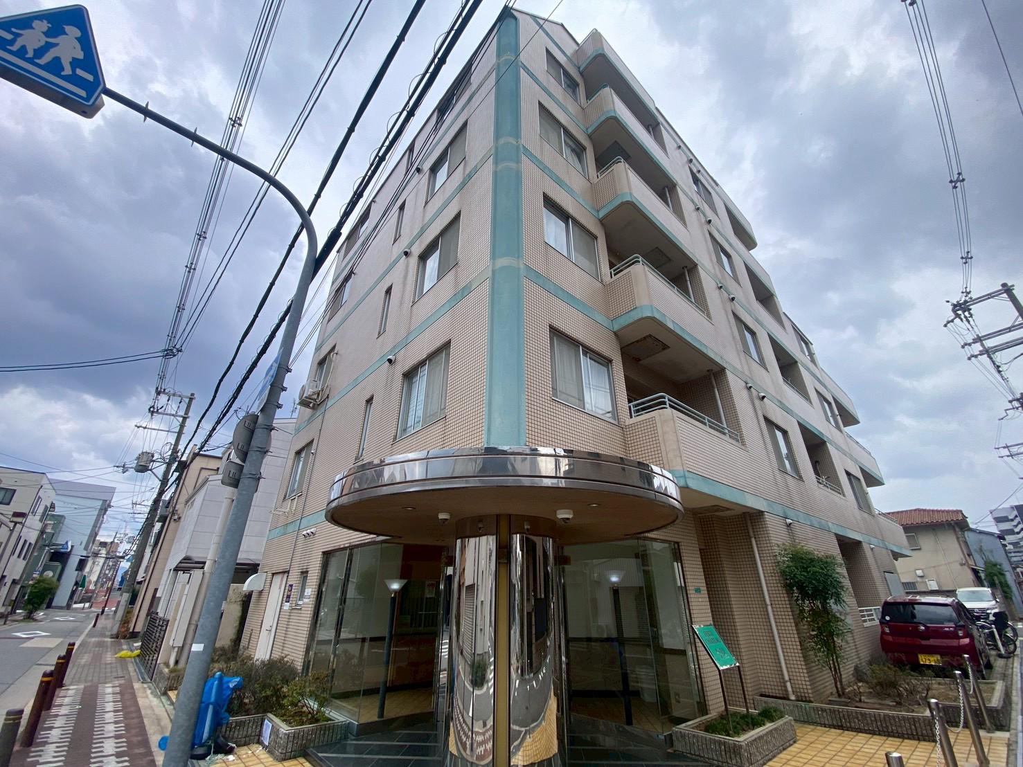 フェルティシャトー今里