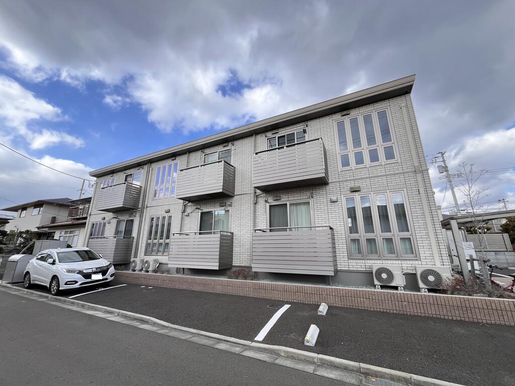 MAISON BLANCHEII