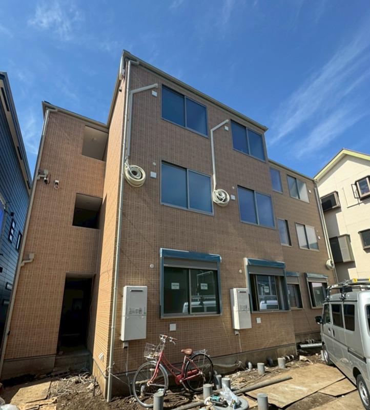 LA LUCE西新井宿