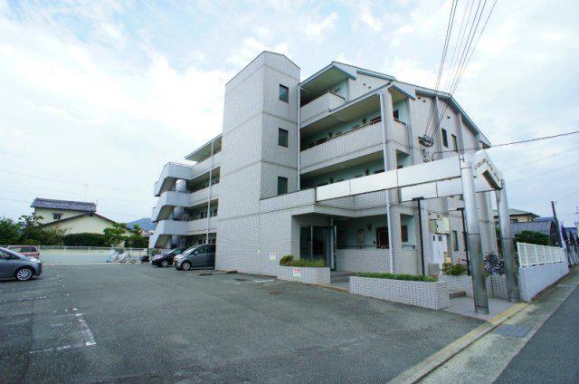 アザレアハイツ江崎
