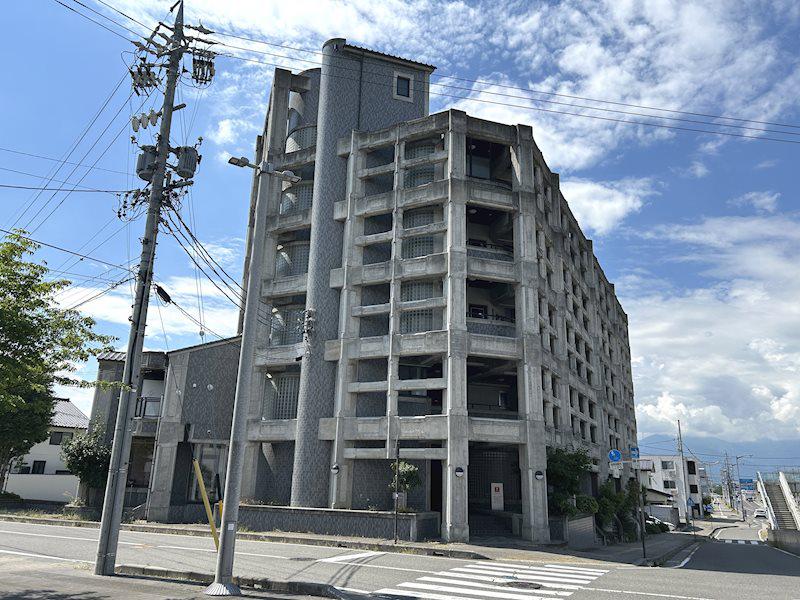 アーバンコートビレッジ