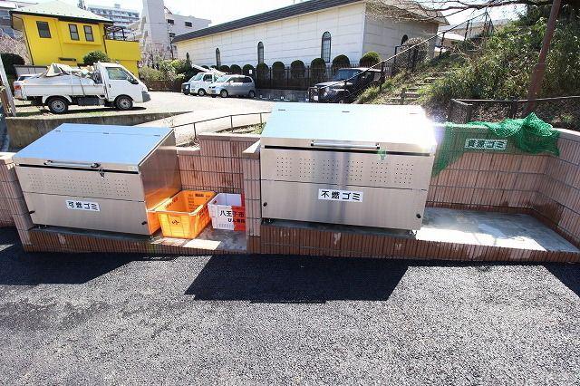京王相模原線 京王堀之内駅 徒歩9分 2階建 築12年