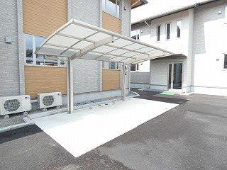 メゾンU黒田B棟