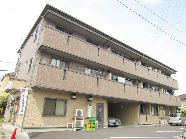 ファミール河内