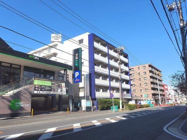HUMAN RESIDENCE