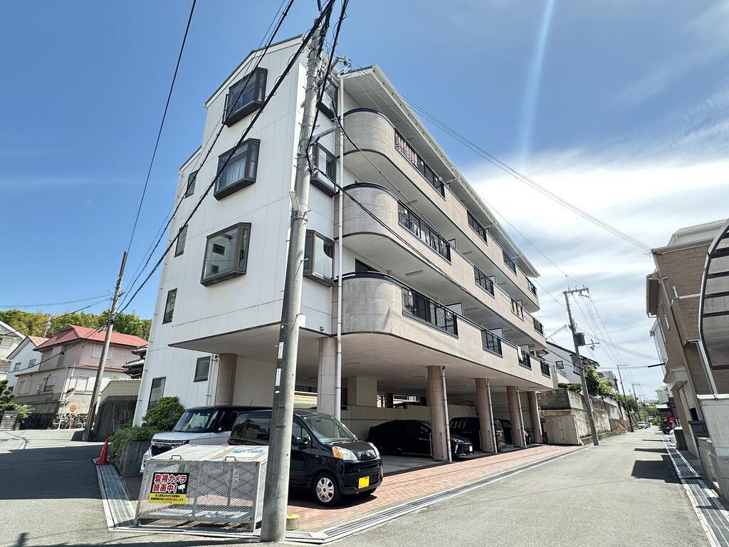 ニシキハイツ10号館