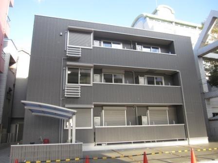 地下鉄四つ橋線 岸里駅 徒歩10分 3階建 築10年