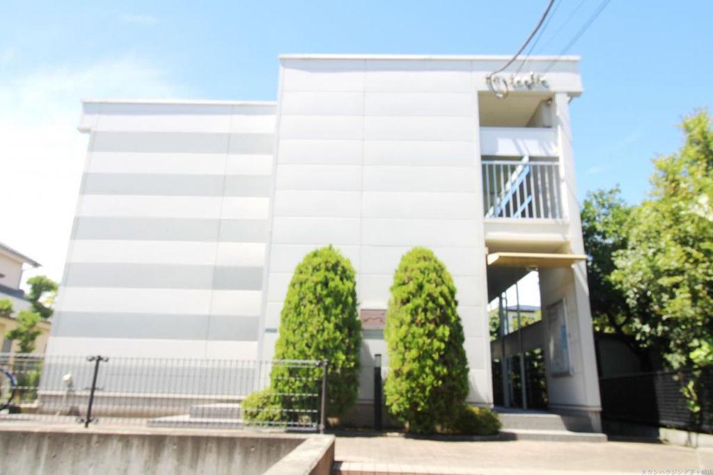 レオパレスジュネス湘南