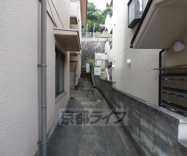 ライブコート神山