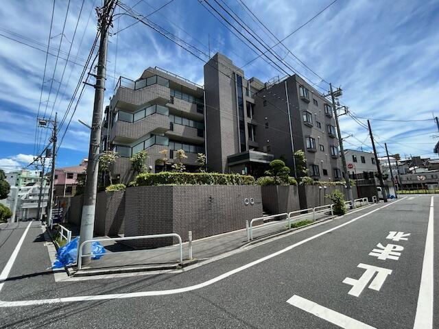 ロイヤルメドウ