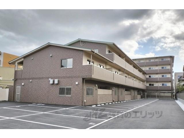シャルレ7番館