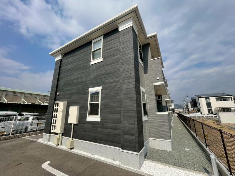 シャルマンヴィレッジ C